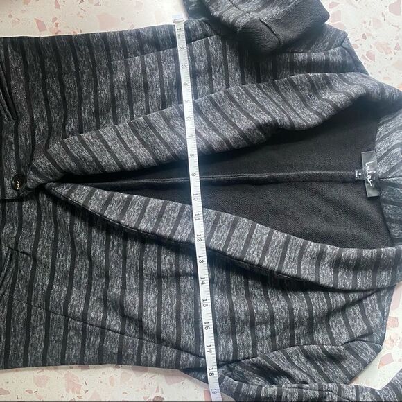 Lulus Striped cotton Jacket blazer black gray size small - Picture 4 of 10